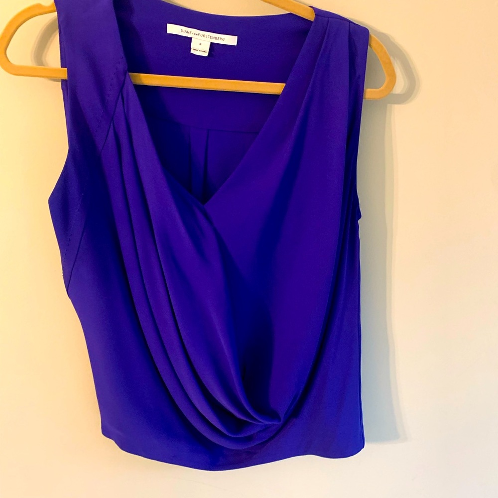 Diane von Furstenberg blouse, size 6, purple, excellent condition